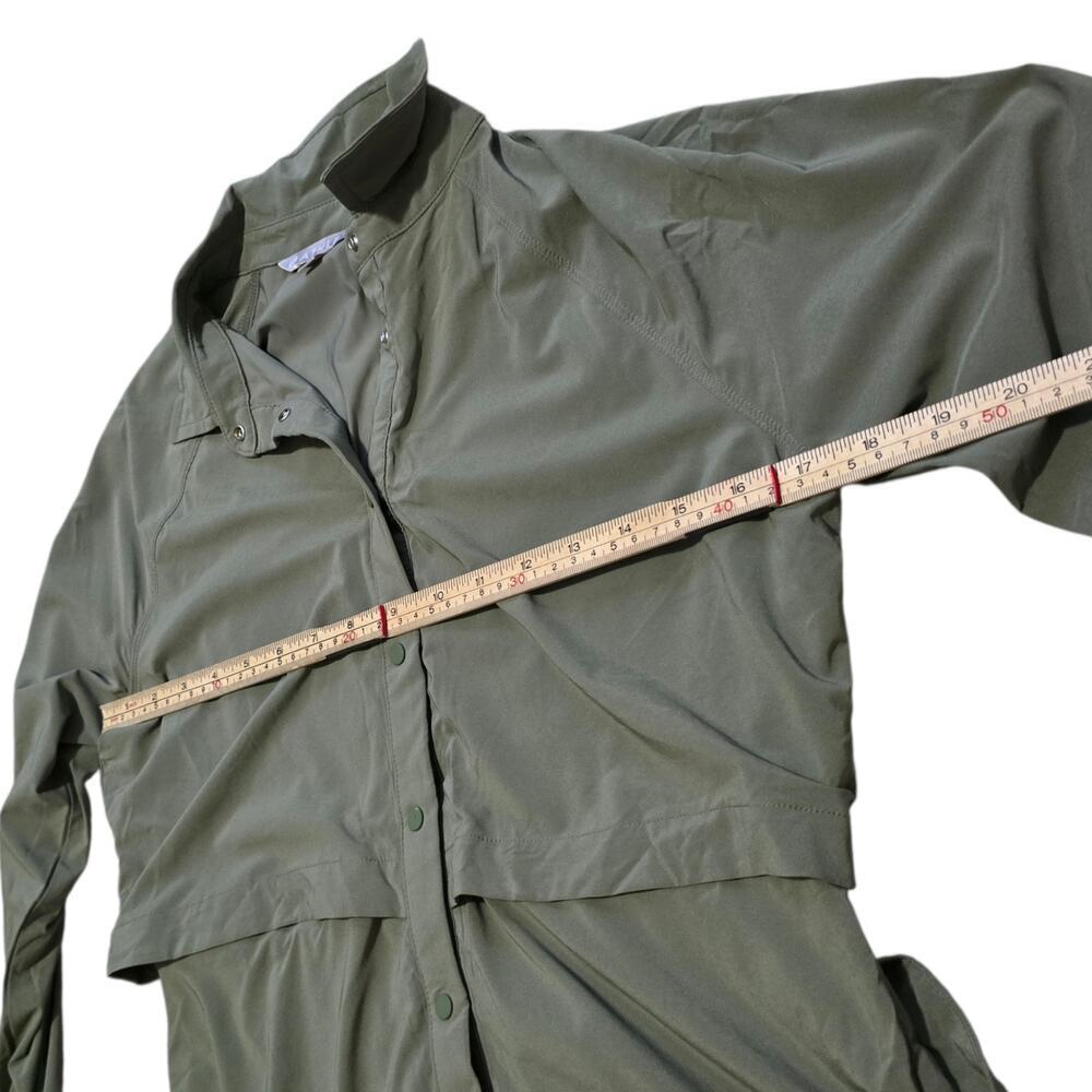 Athleta Northstar Shirt Olive Green Featherweight Stretch Size XS - Picture 7 of 8